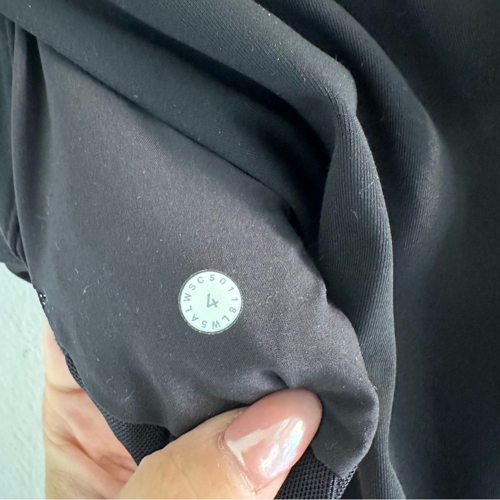 Lululemon On the Fly 7/8 Pant 2018 - Picture 5 of 5